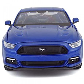 Bauer Spielwaren Maisto Ford Mustang GT (2015): modellino auto in scala 1:24 porte e cofano apribile 20 cm blu (531508B)