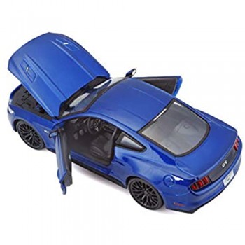 Bauer Spielwaren Maisto Ford Mustang GT (2015): modellino auto in scala 1:24 porte e cofano apribile 20 cm blu (531508B)