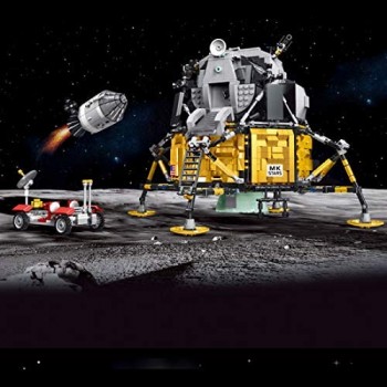 Yayun Building Blocks modello di astronave 7011 pezzi Apollo Transporter Giocattoli fai-da-te Set di costruzioni di giocattoli per la costruzione di astronavi Compatibile con la tecnologia Lego